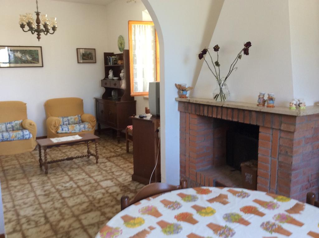Agriturismo Susanna E Atria Bibbona Szoba fotó